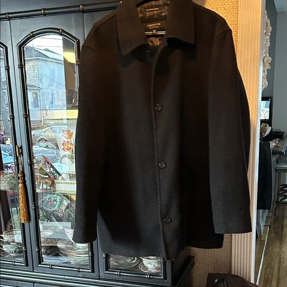 Claiborne Men's Black Coat